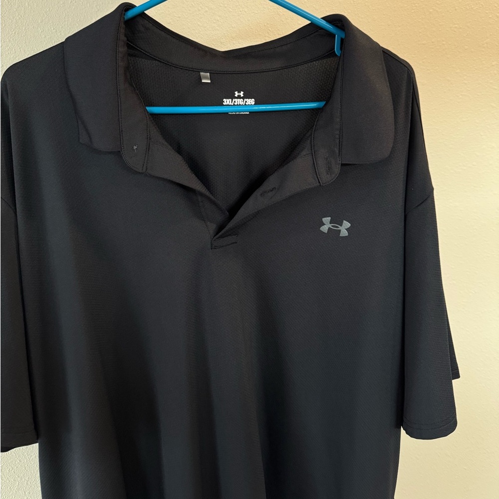 Under Armour Polo - Size 3XL